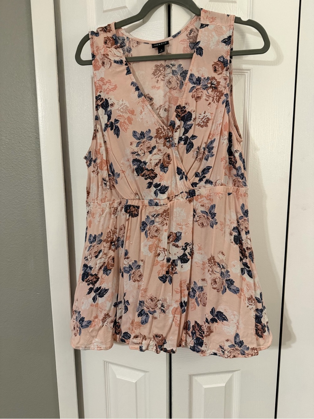 torrid Blush Pink Floral Wrap-Front Tank